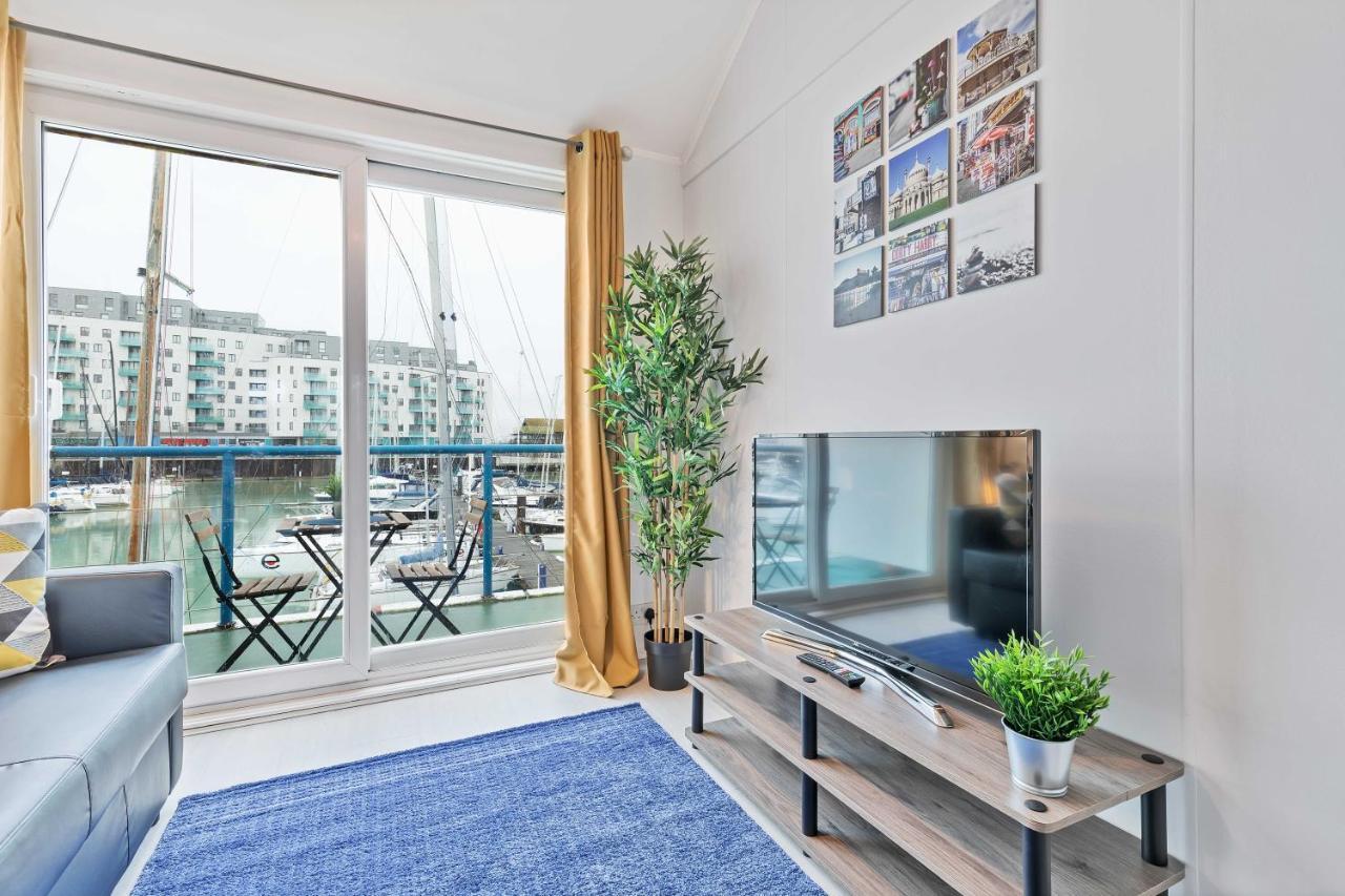 On The Water With Free Parking - By My Getaways Leilighet Brighton Eksteriør bilde